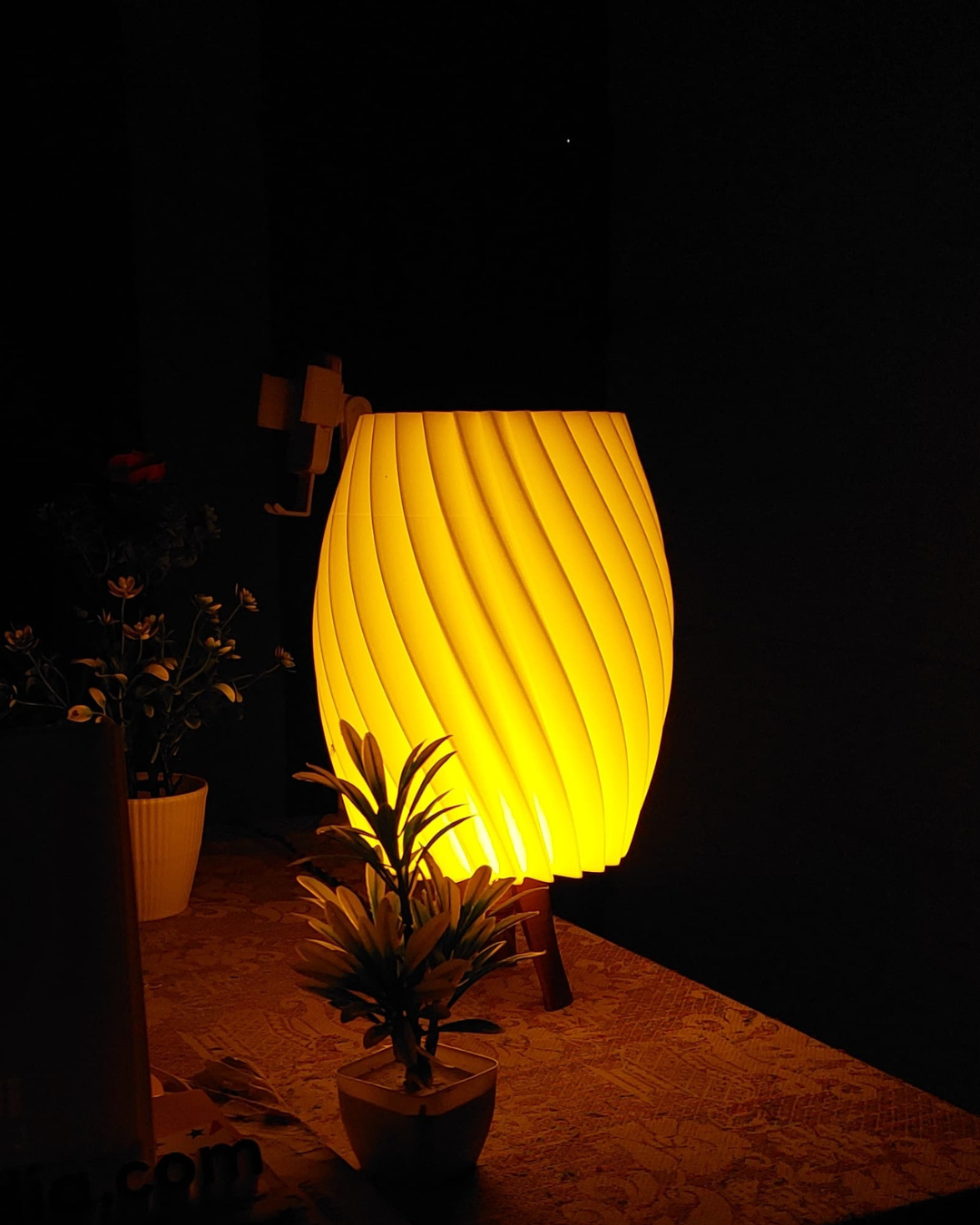 ✨Luxe Spiral Table Lamp (White Light)