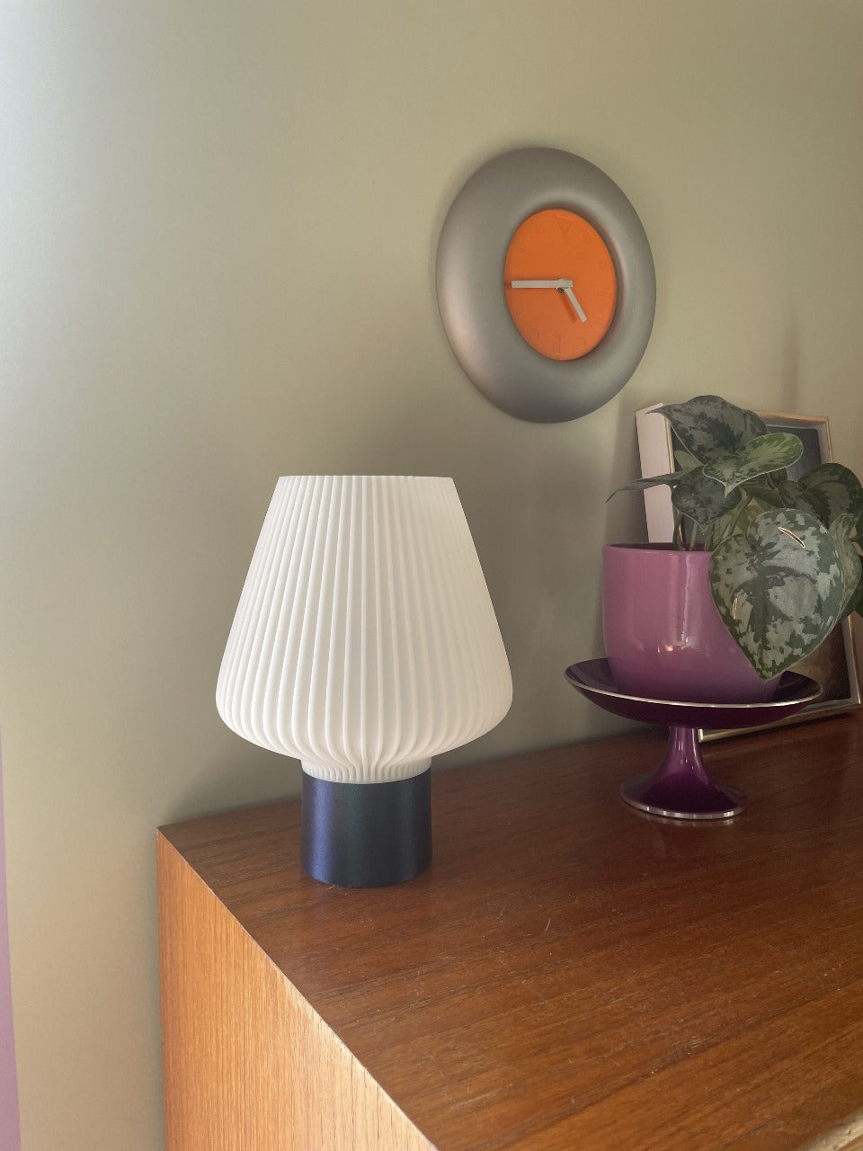 ✨GlowNest Table Lamp